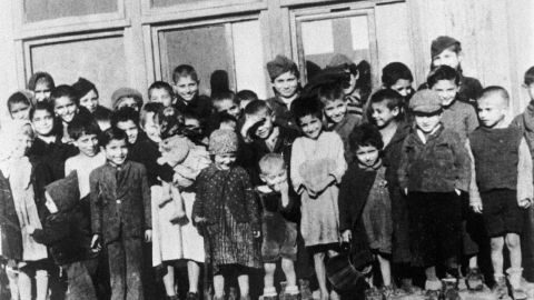 Romský holokaust a konec vepřína v Letech. Pachuť spoluviny zůstává